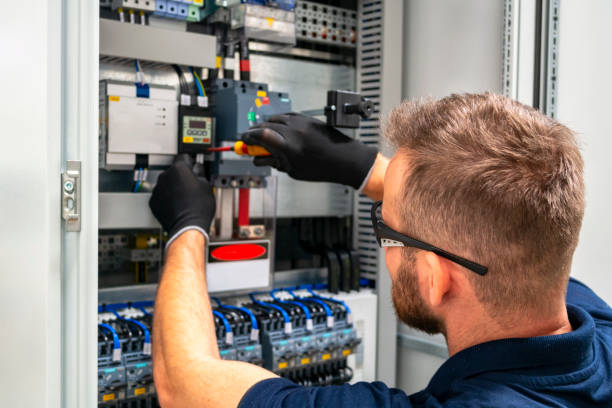 Best Electrical Outlet Repair  in Newhall, IA
